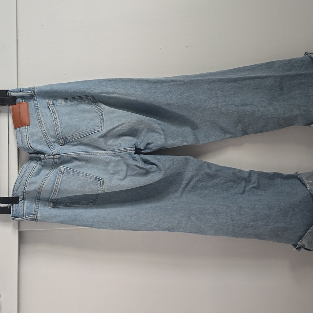 Lucky Brand High Waste Wide Leg Light Wash Jeans - Picture 8 of 9
